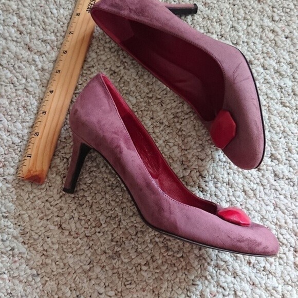 Boden Plum color Suede pump size 36.5 - Picture 8 of 10